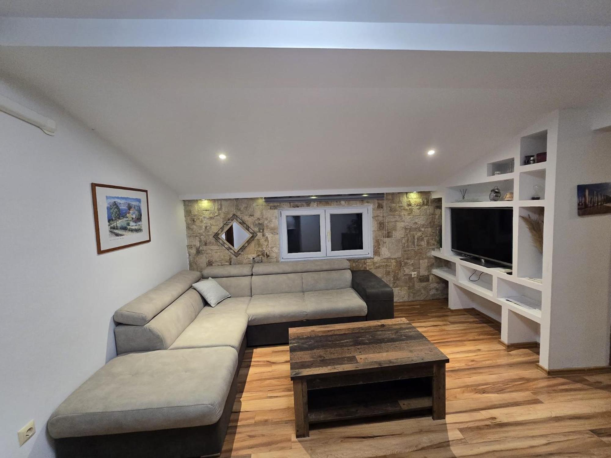 Comfortable Apartment Near Pula Marcana Exterior photo